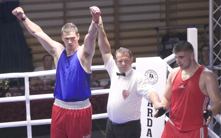 Michał Szot (LKS Myszków) vs Krzysztof Włodarczyk (JKB Jawor Team) PKT 1-2