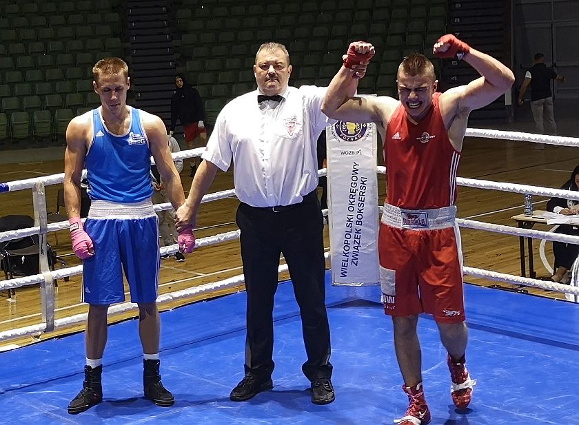 Wojciech Gużniczak (Niestowarzyszony) vs Danylo Redko (UKS Adrenalina Boxing Club) PKT 2-1