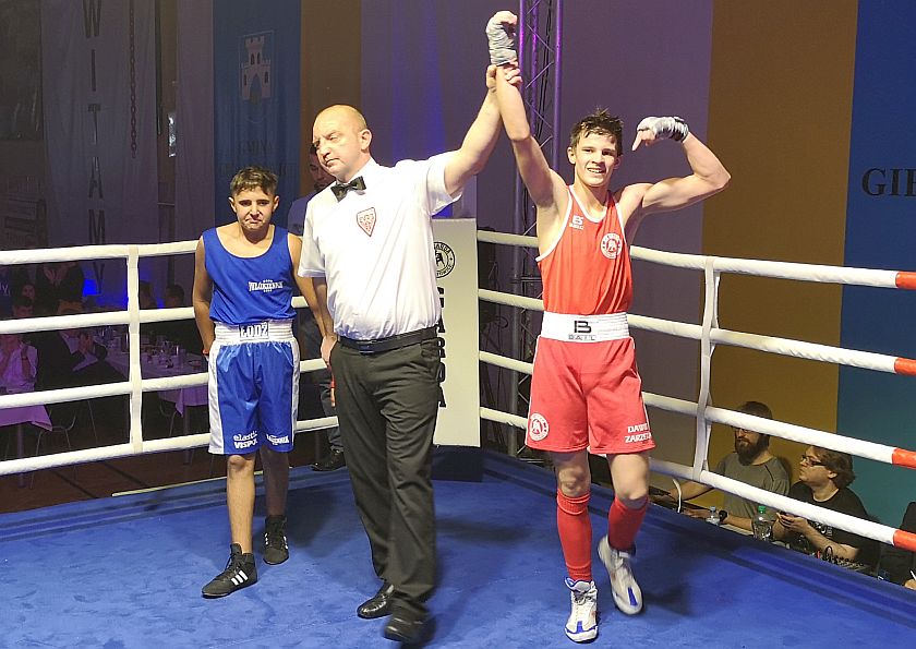 Dawid Zarzeka (Garda Gierałtowice) vs Kamaro Paćkowski (Włókiennik Łódź)