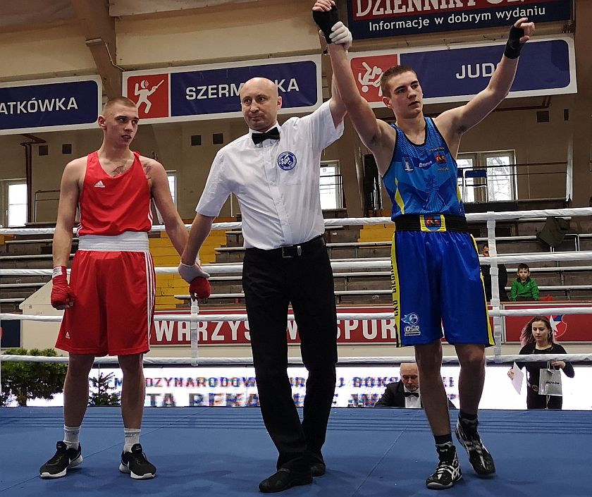 69kg Adam Huszek (OKB Odra Opole) vs Daniel Piotrowski (CKB Potężnie Ciechocinek)