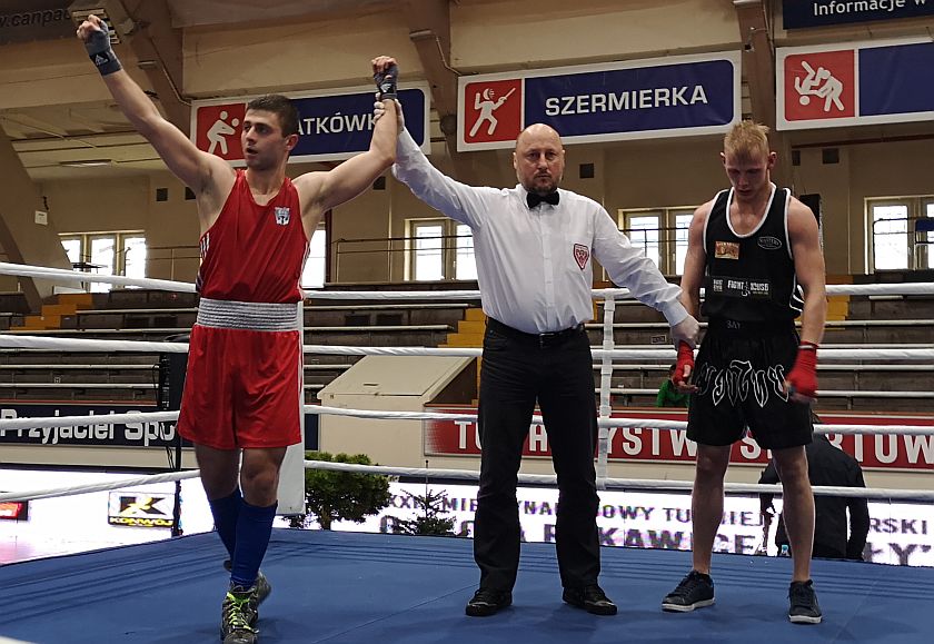 75kg Bartek Skórka (KKS Sporty Walki Poznań) vs Kamil Ptaszek (Niezrzeszony MZB - Nowy Sącz)