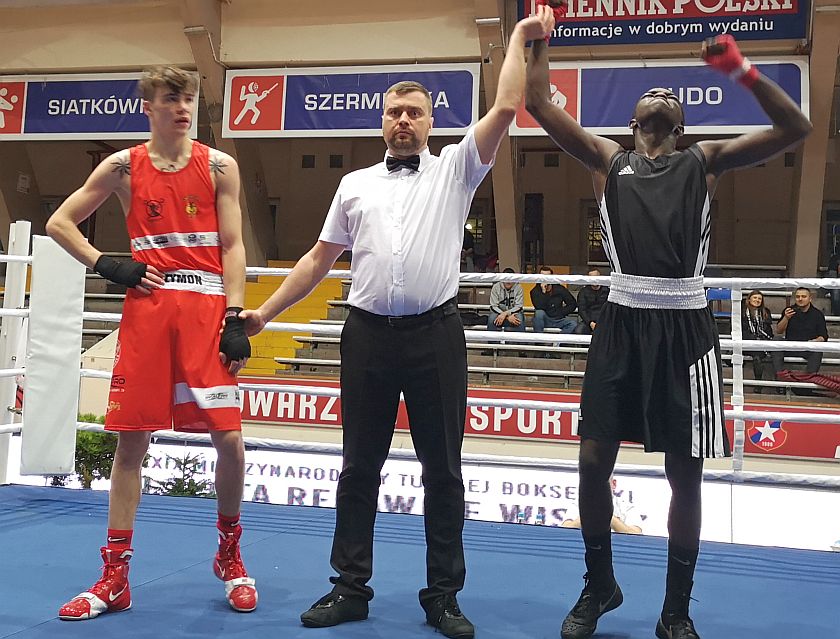 60kg Szymon Skorupa (Polska) vs Lassana Konate (Francja)