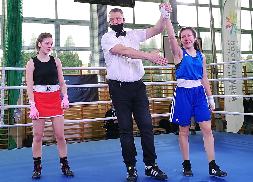 Oliwia Jaśkiewicz (Morsy Dębca) vs Wiktoria Bereś (Gimnasion Boguchwała)