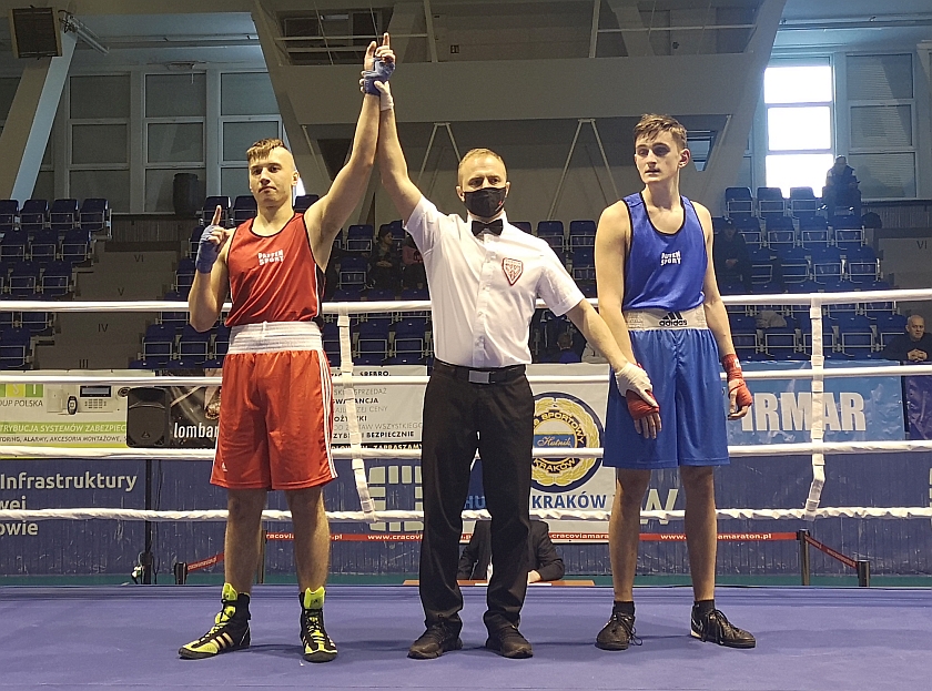 Robert Bigos (PTB Tiger Tarnów) AB1 vs. Oskar Jasiak (PTB Tiger Tarnów) 