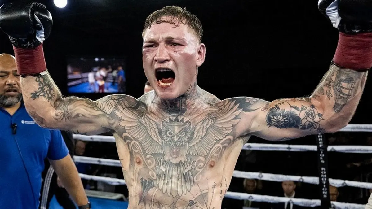 Ryan Rozicki w Zuffa Boxing